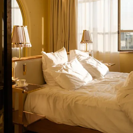 Hotel 9confidentiel