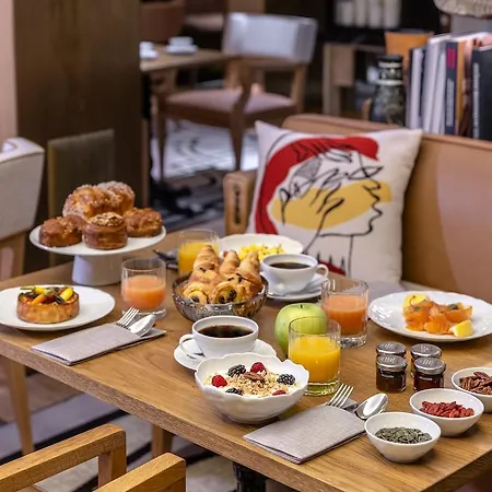 9confidentiel Hotel 4*