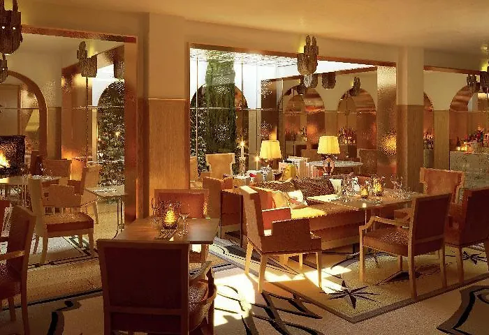 Hotell 9confidentiel 4*