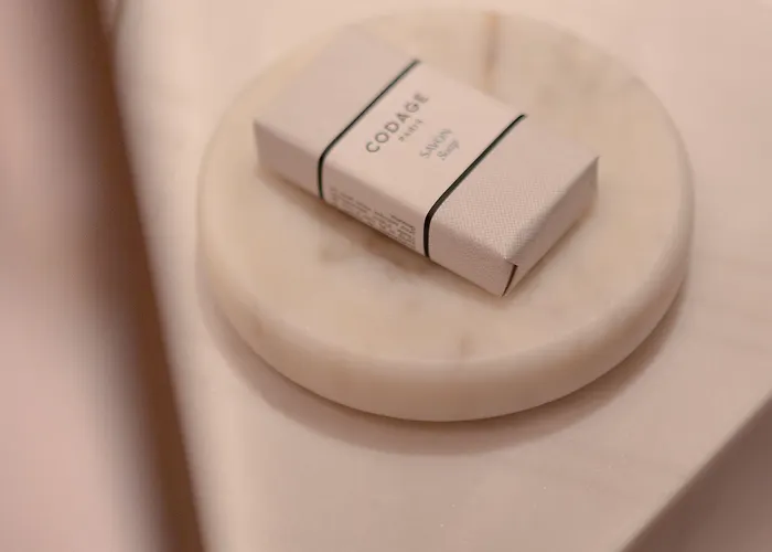 Ξενοδοχείο 9confidentiel 4*