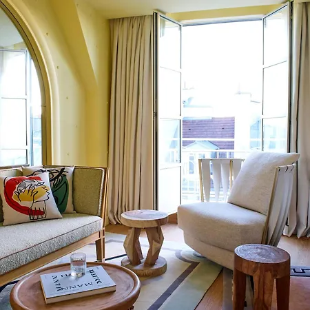 9confidentiel 4* Париж