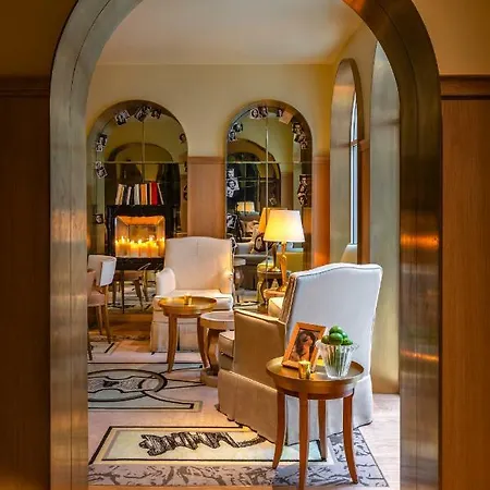 9confidentiel 4* Paris